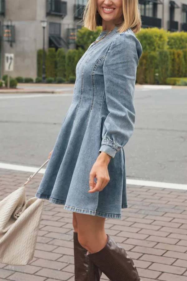 Valenzora | Fade Into You Denim Princess Line Mini-Stretchkleid mit ausgestelltem Rock und Reißverschluss hinten