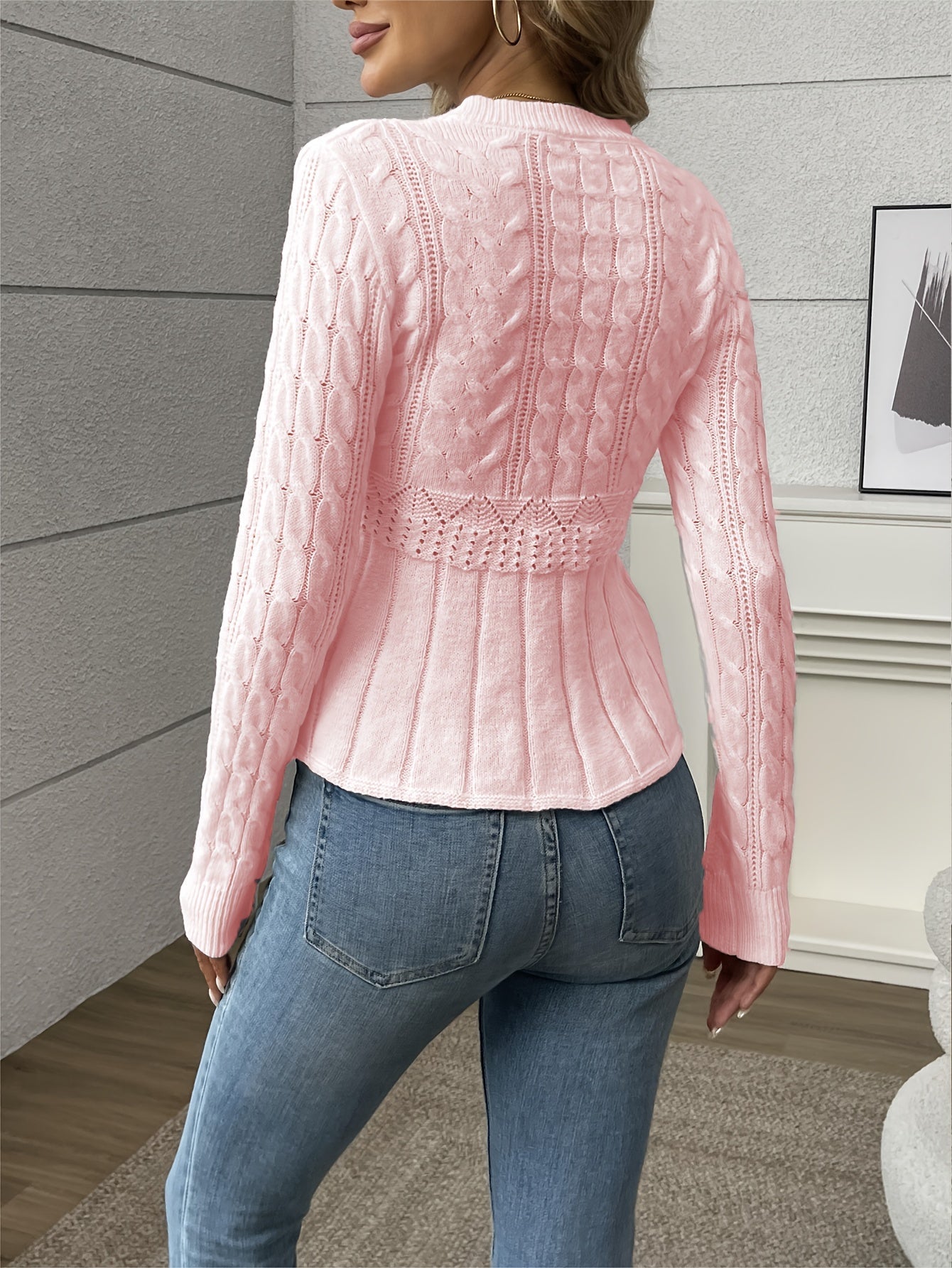 Valenzora | Women's knitted sweater - luxurious knit pattern with a comfortable cut