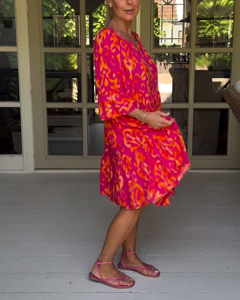 Valenzora | Loose-fitting, printed dress with bell sleeves