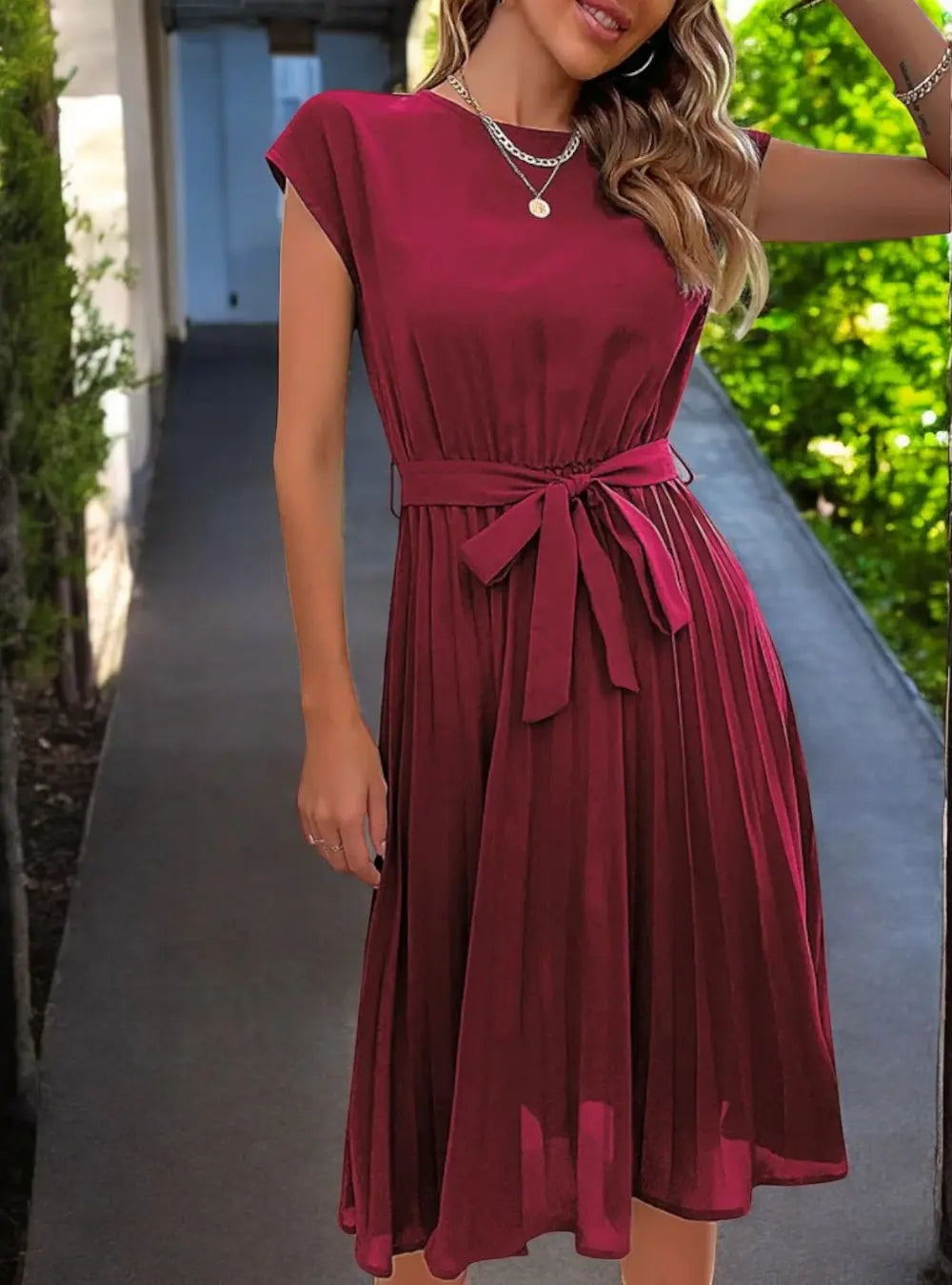 Valenzora | Elegantes Midi-Sommerkleid