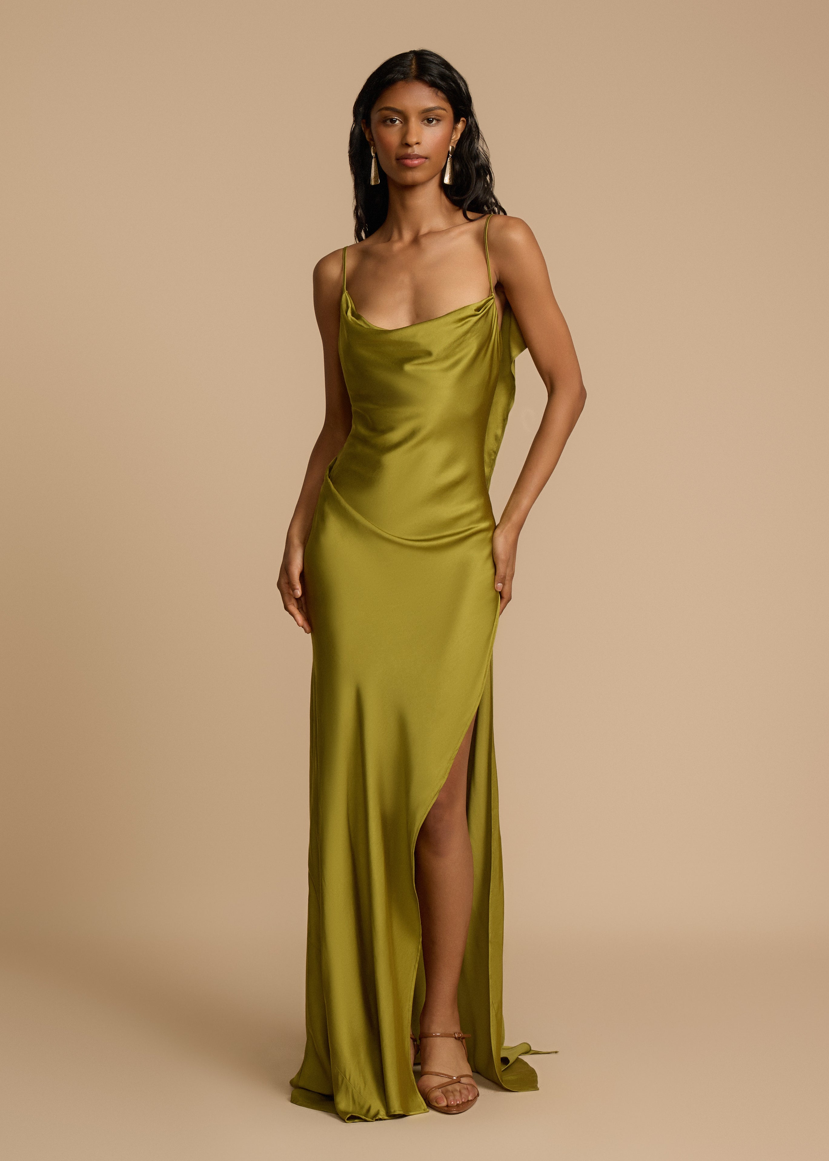 Valenzora | Elegant sleeveless party dress