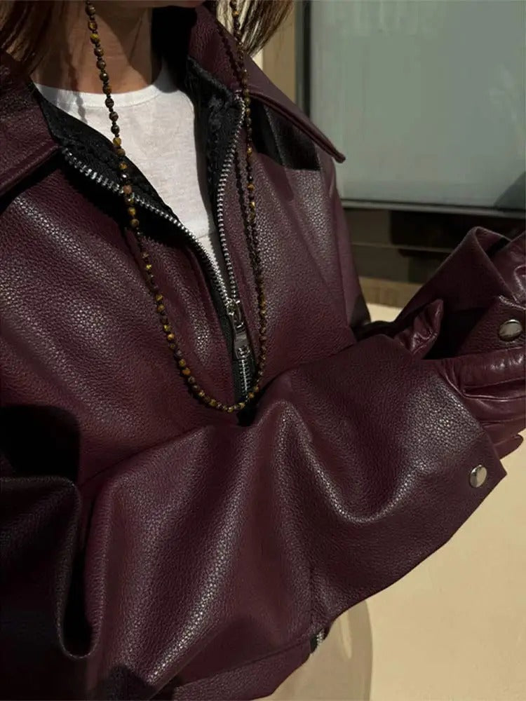 Valenzora | Leather jacket with a modern design for women