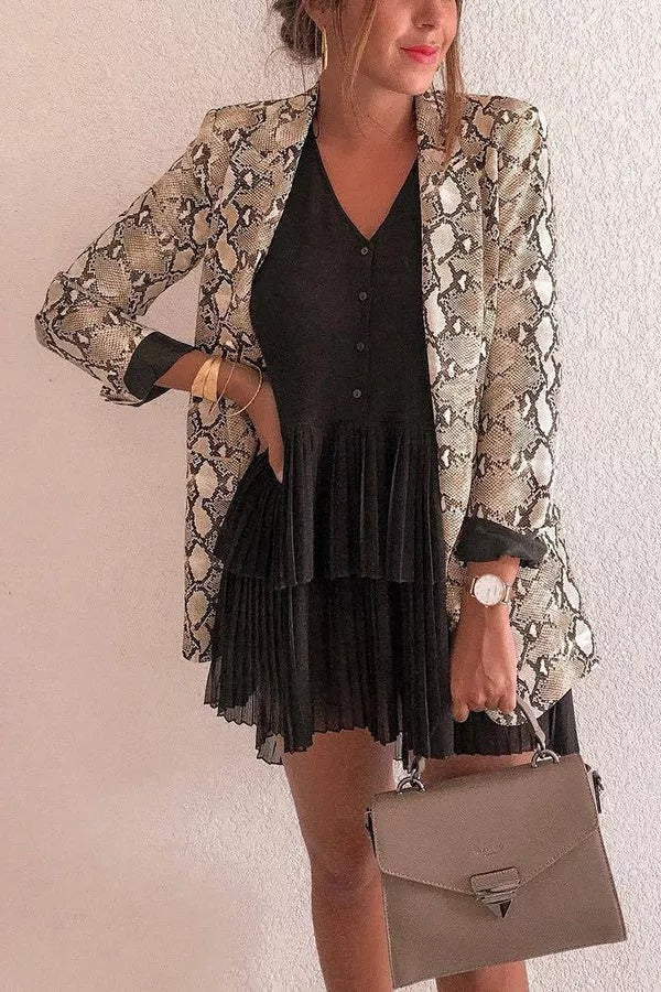 Valenzora | Charmer snake pattern lapel loose blazer