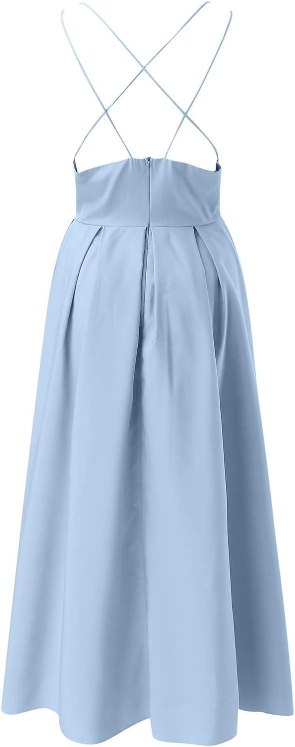 Valenzora | A light dress with delicate spaghetti straps