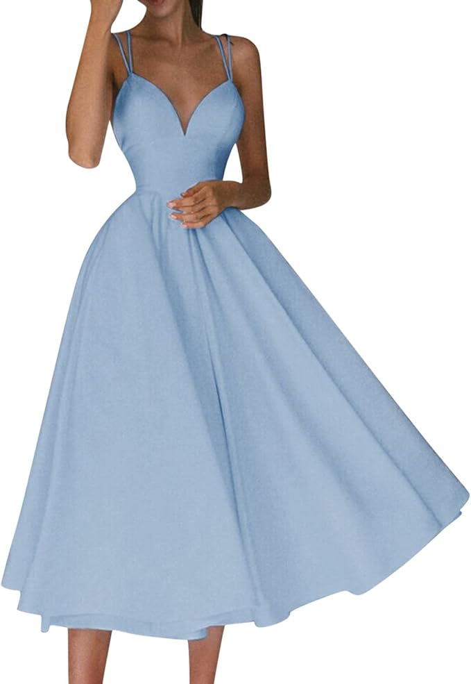 Valenzora | A light dress with delicate spaghetti straps