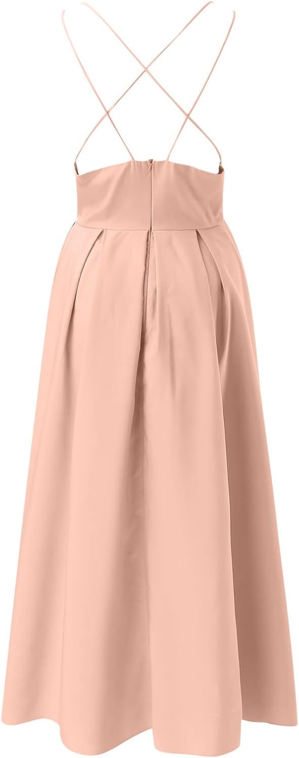 Valenzora | A light dress with delicate spaghetti straps