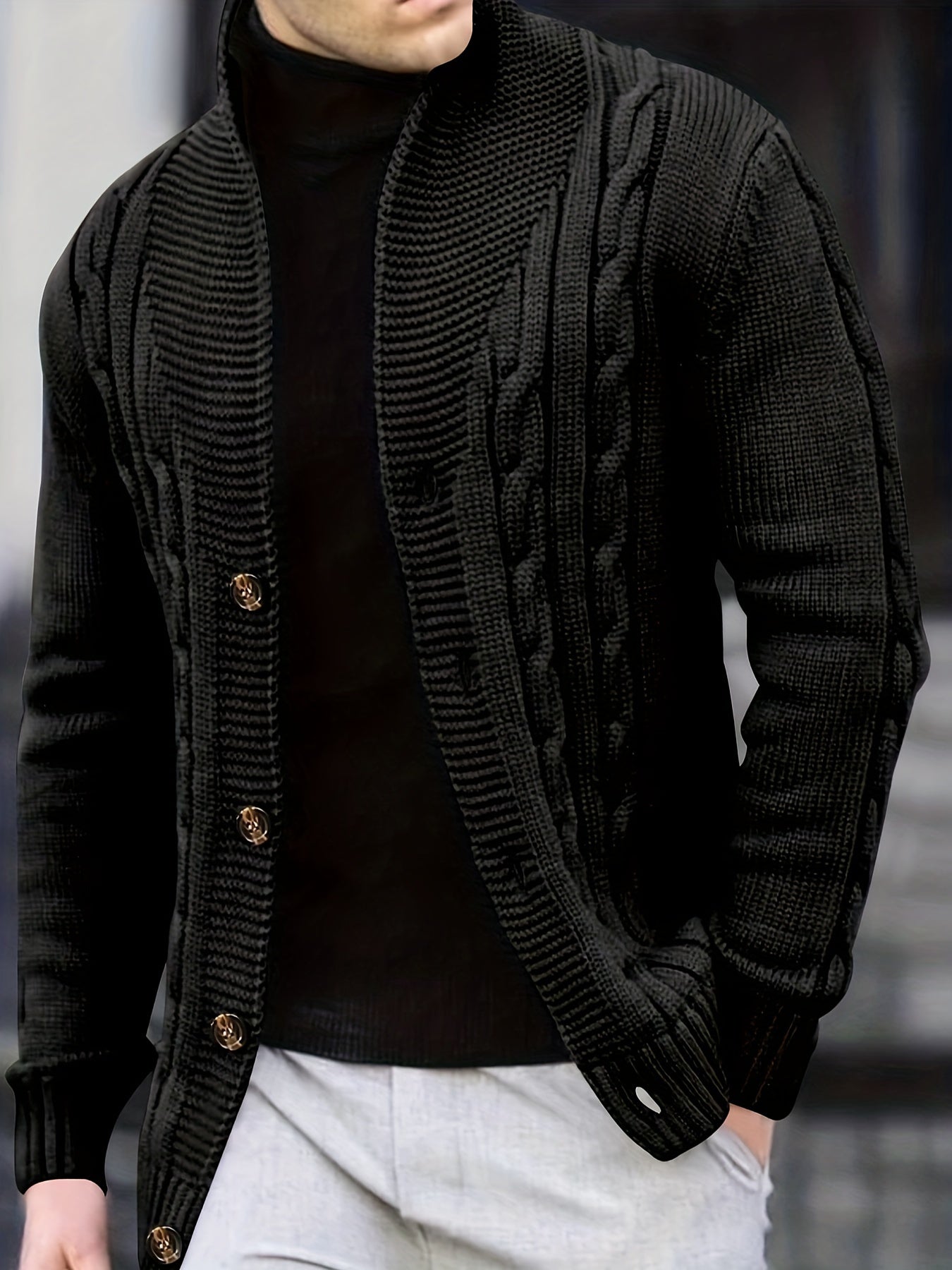 Valenzora | Zopfstrickjacke mit Knöpfen