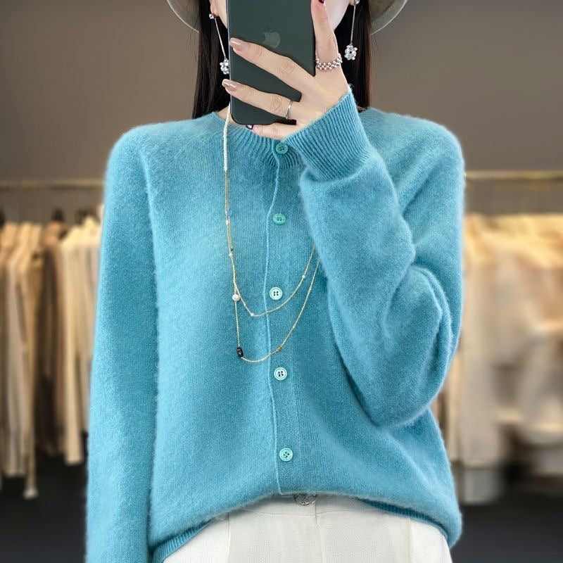 Valenzora | Merinowoll-Strickjacke mit Rundhalsausschnitt und langen Ärmeln