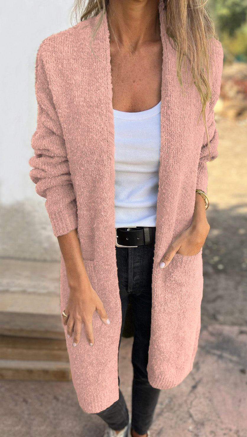 Valenzora | Leichte Strickjacke für Damen. Die perfekte Kombination aus Stil und Komfort.