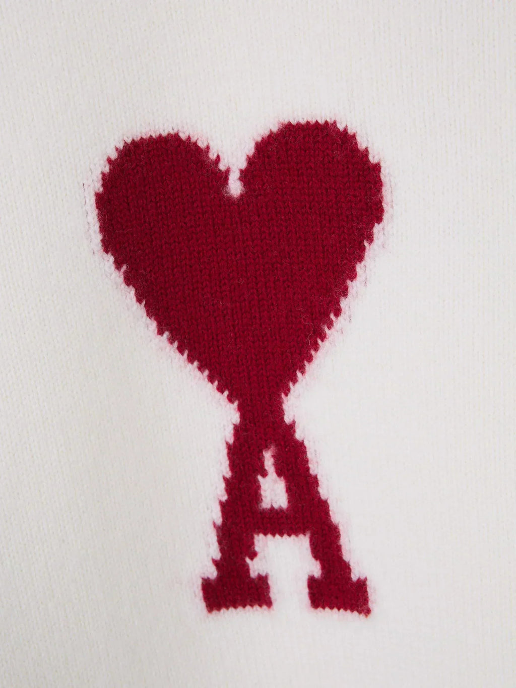 Valenzora | Fashionable heart sweater