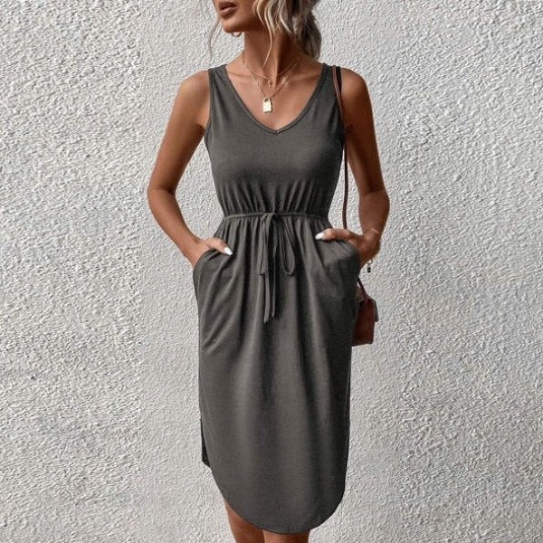 Valenzora – Elegantes Kleid mit Knopfleiste