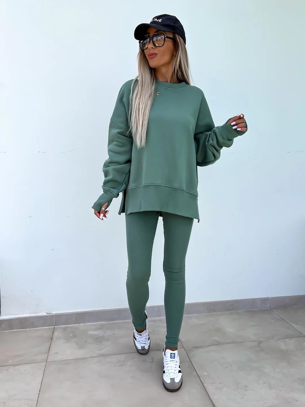 Valenzora | Women's Relaxed Style Suit with Long Sleeves – Winter Set