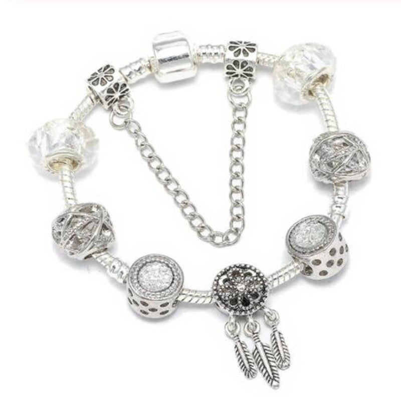 Valenzora | Peach Blossom Charm Bracelet