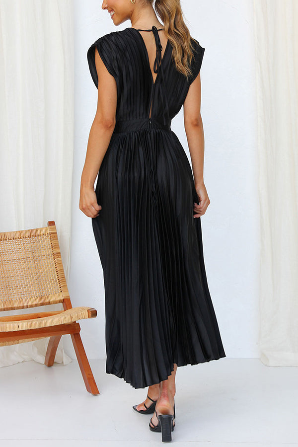Valenzora | Hello Beautiful Satin Pleated Midi Dress
