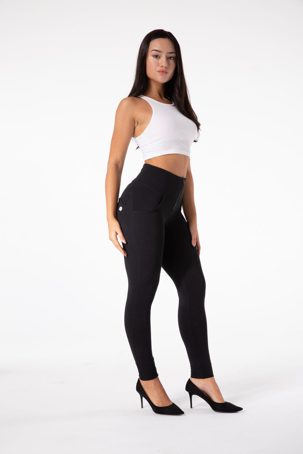 Valenzora | Tight black leggings with a high waist