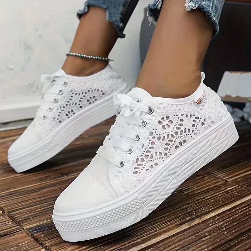 Valenzora | Stylish and airy lace sneakers