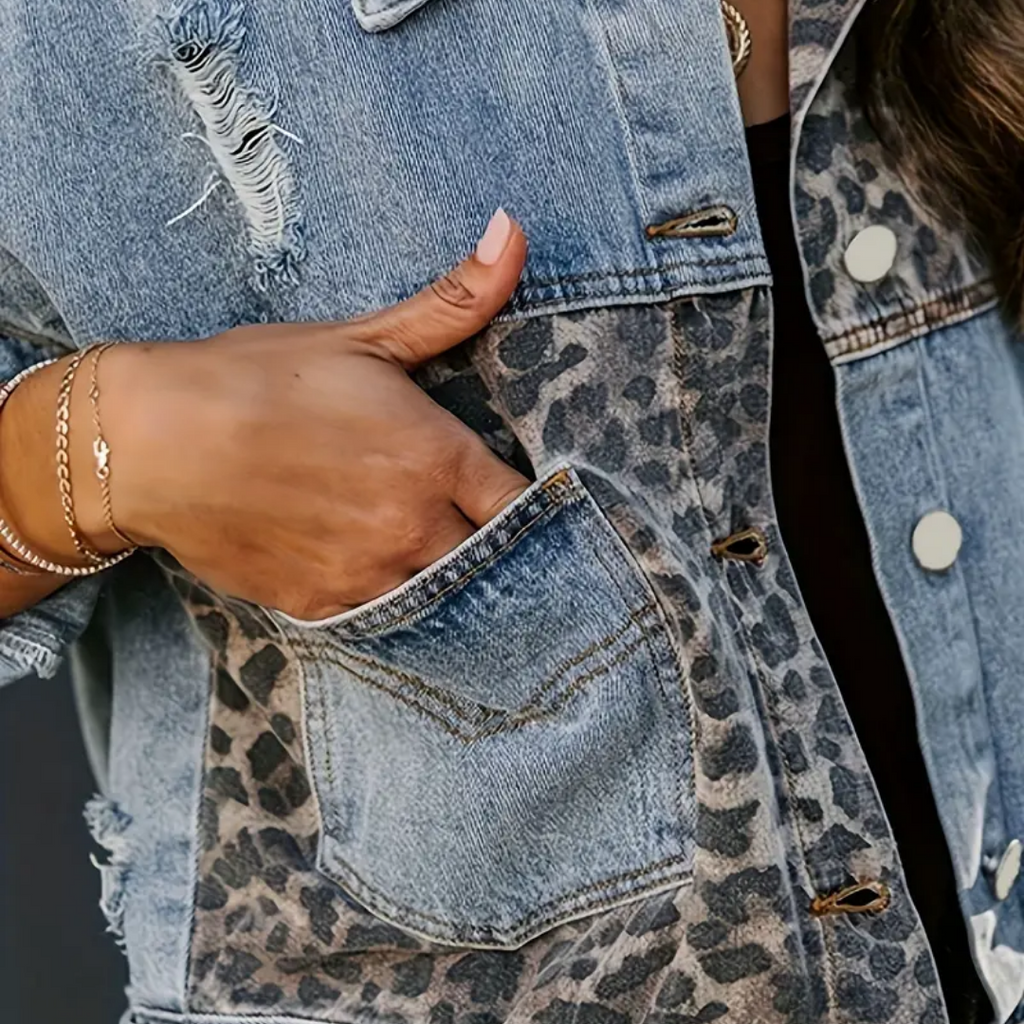 Valenzora | Trendy jacket with leopard print