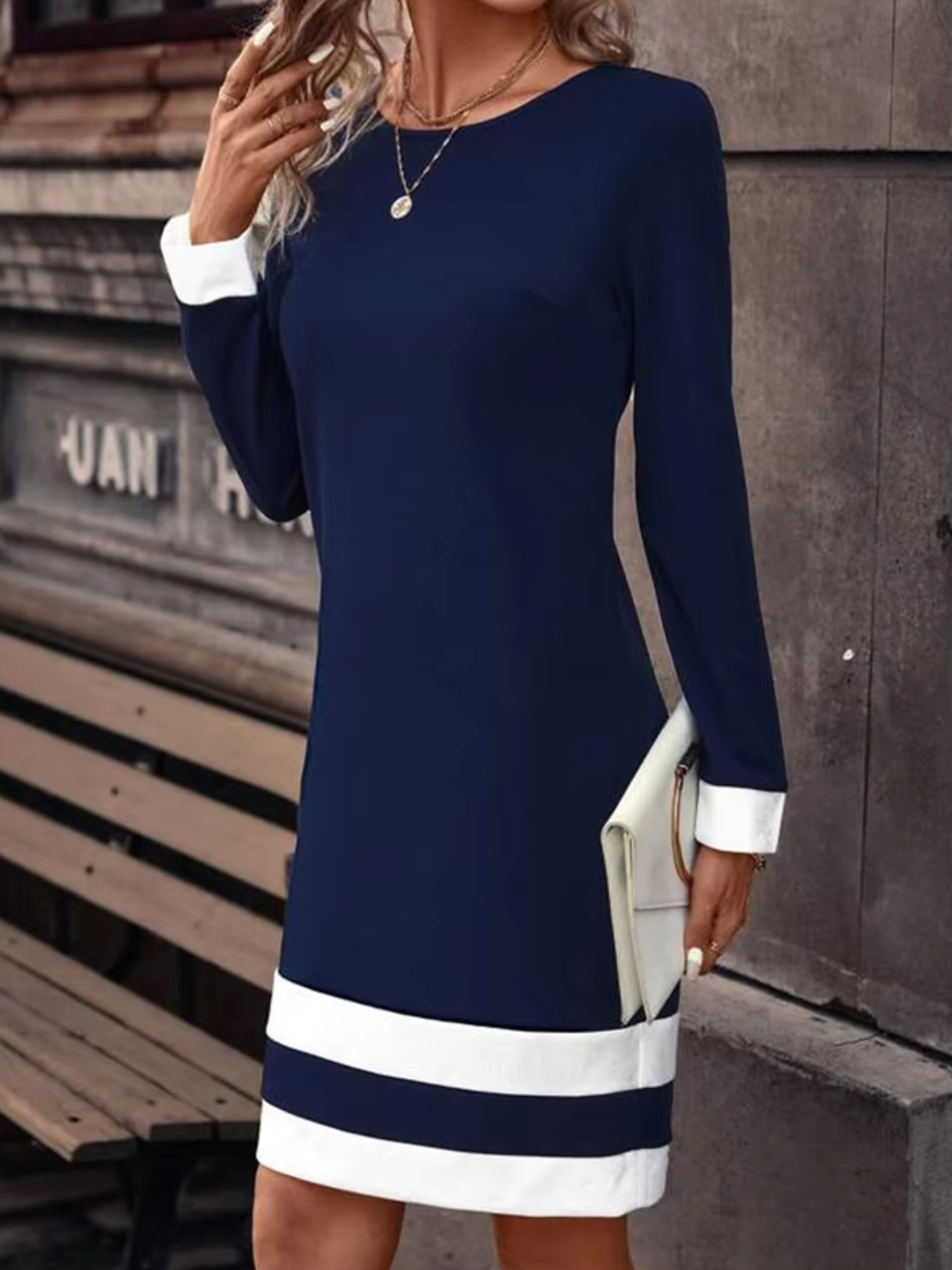 Valenzora | Elegantes langärmeliges Kleid