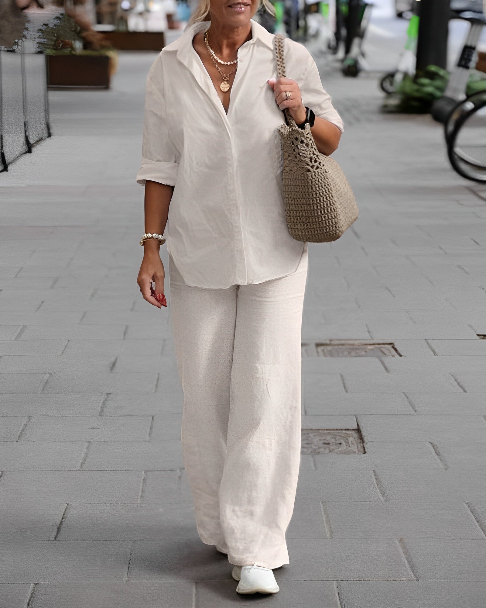Valenzora | Relaxed linen trousers with a breezy fit for women