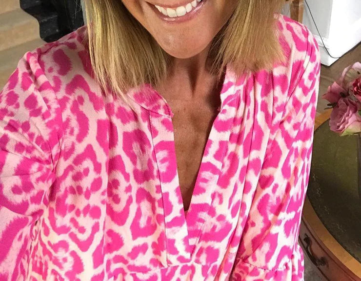 Valenzora | Stylish summer dress with leopard print