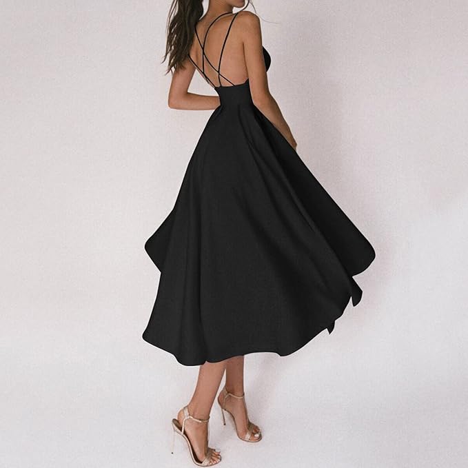 Valenzora | A light dress with delicate spaghetti straps