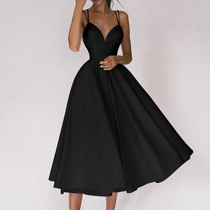 Valenzora | A light dress with delicate spaghetti straps