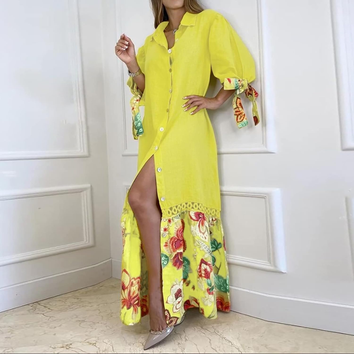 Valenzora | Maxi dress with button placket and floral pattern at the hem