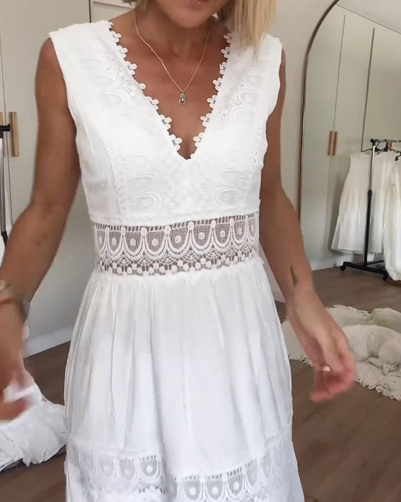 Anna™ – V-Ausschnitt-Kleid