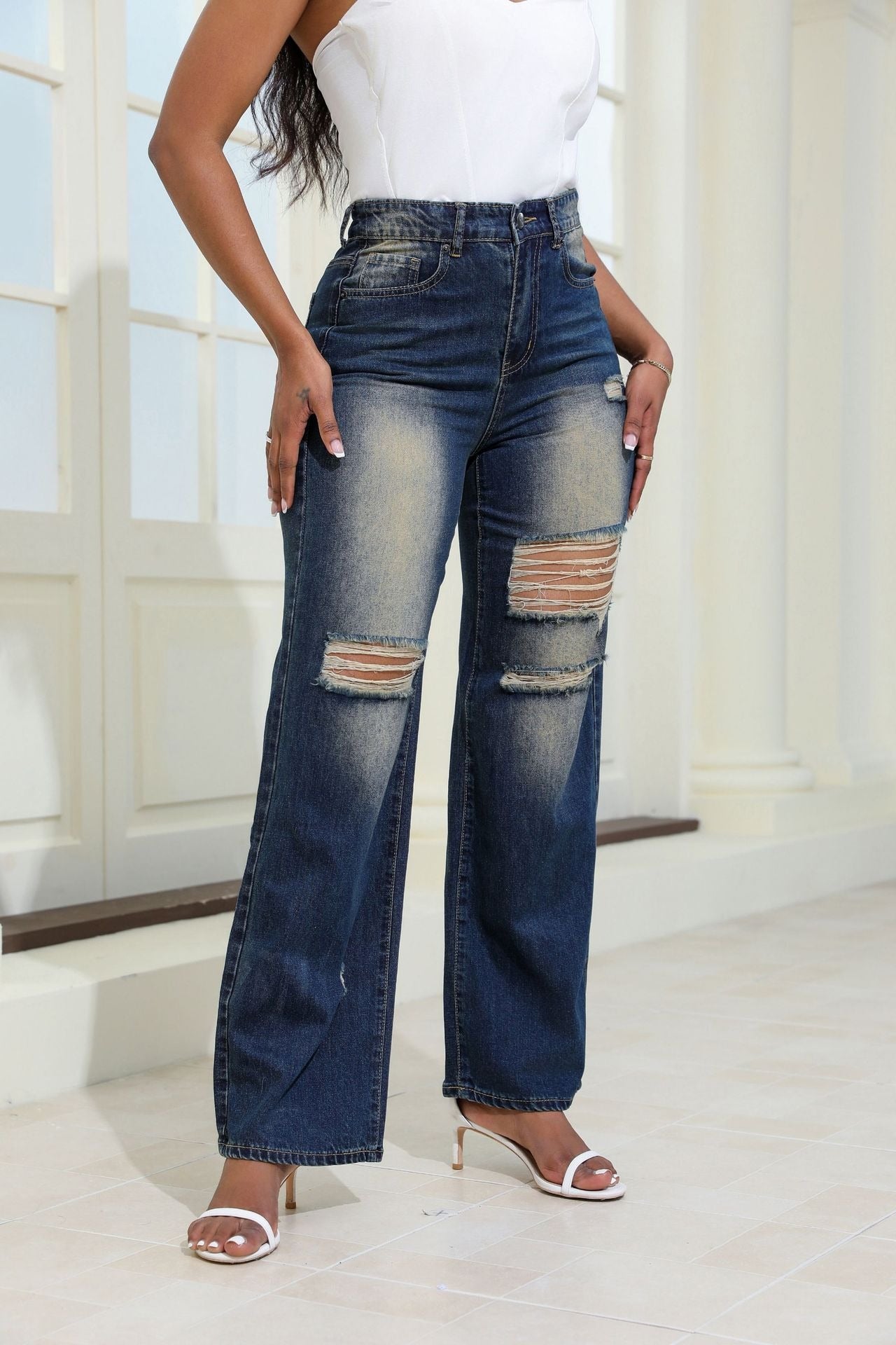 Valenzora | Wide-leg high-waisted jeans