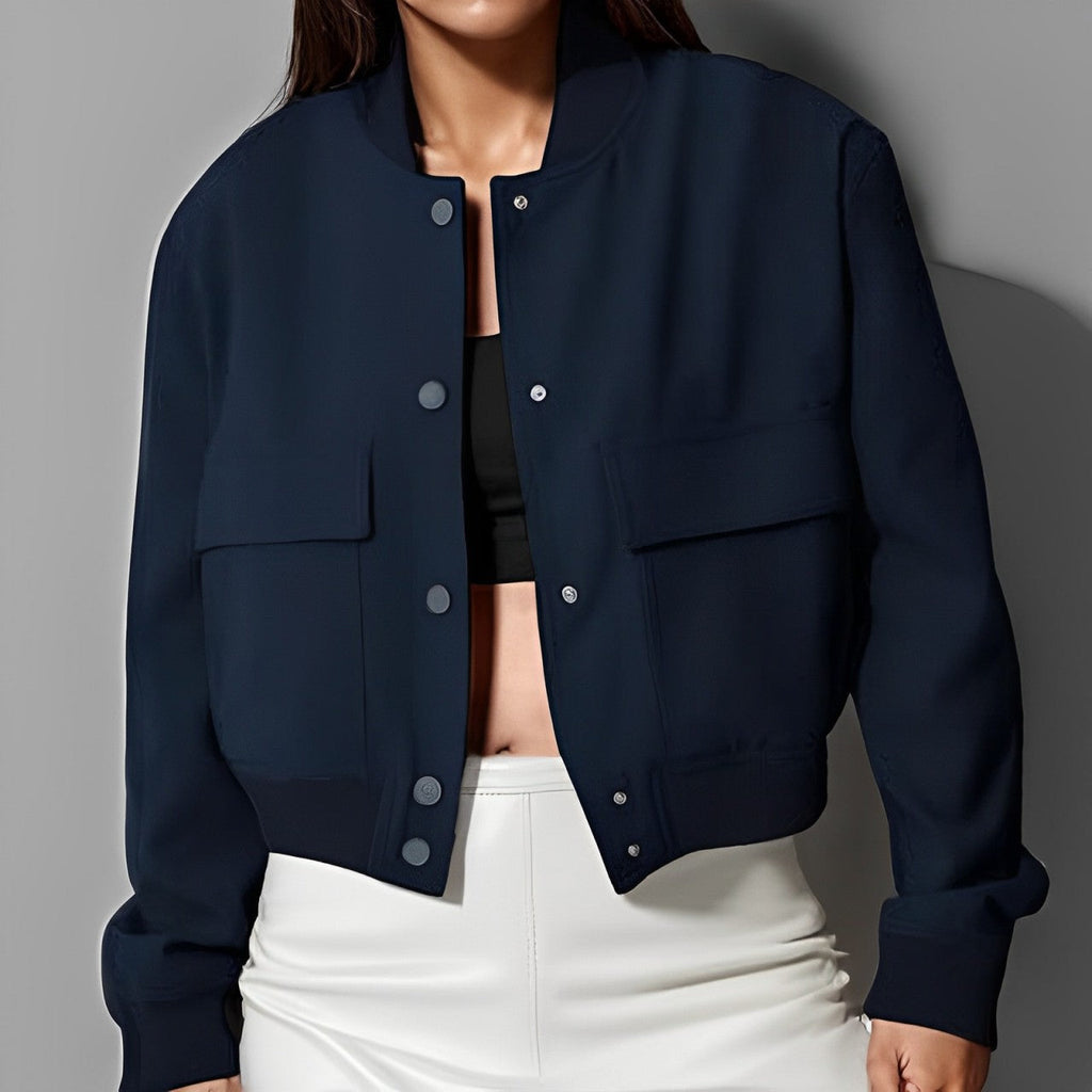 Valenzora | Kurze Freizeitjacke mit Taschen