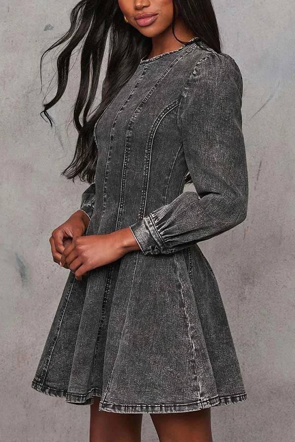 Valenzora | Fade Into You Denim Princess Line Mini-Stretchkleid mit ausgestelltem Rock und Reißverschluss hinten