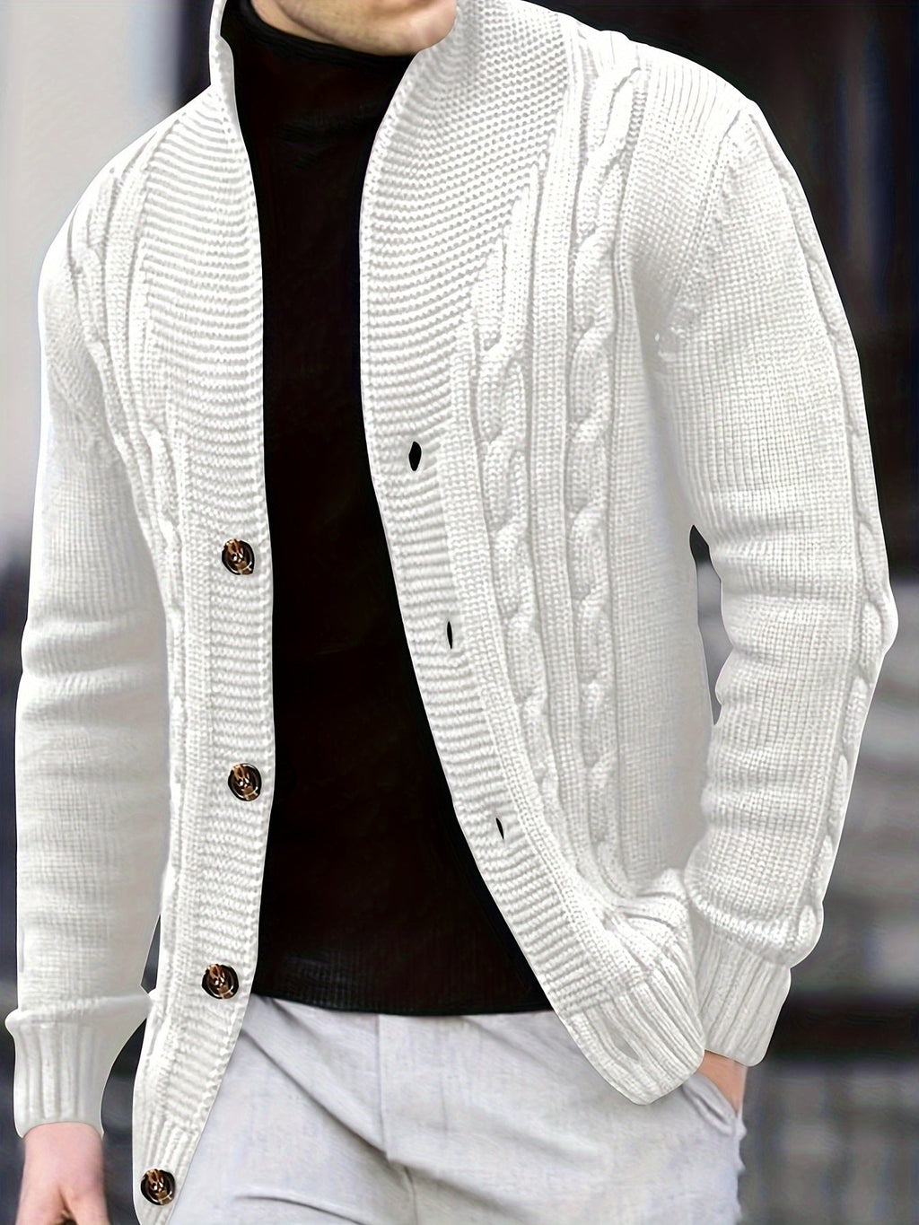 Valenzora | Zopfstrickjacke mit Knöpfen