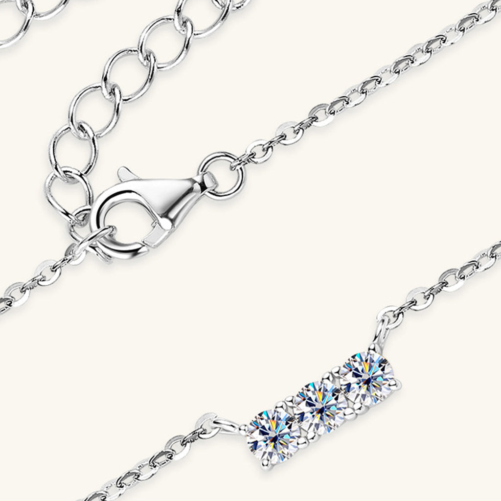 Valenzora | 925 Sterling Silver Inlaid Moissanite Bar Necklace