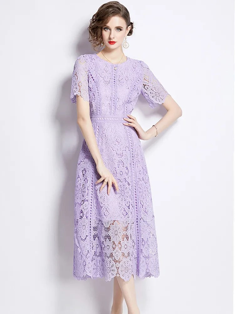 Valenzora | Elegantes Spitzenkleid, Midilänge