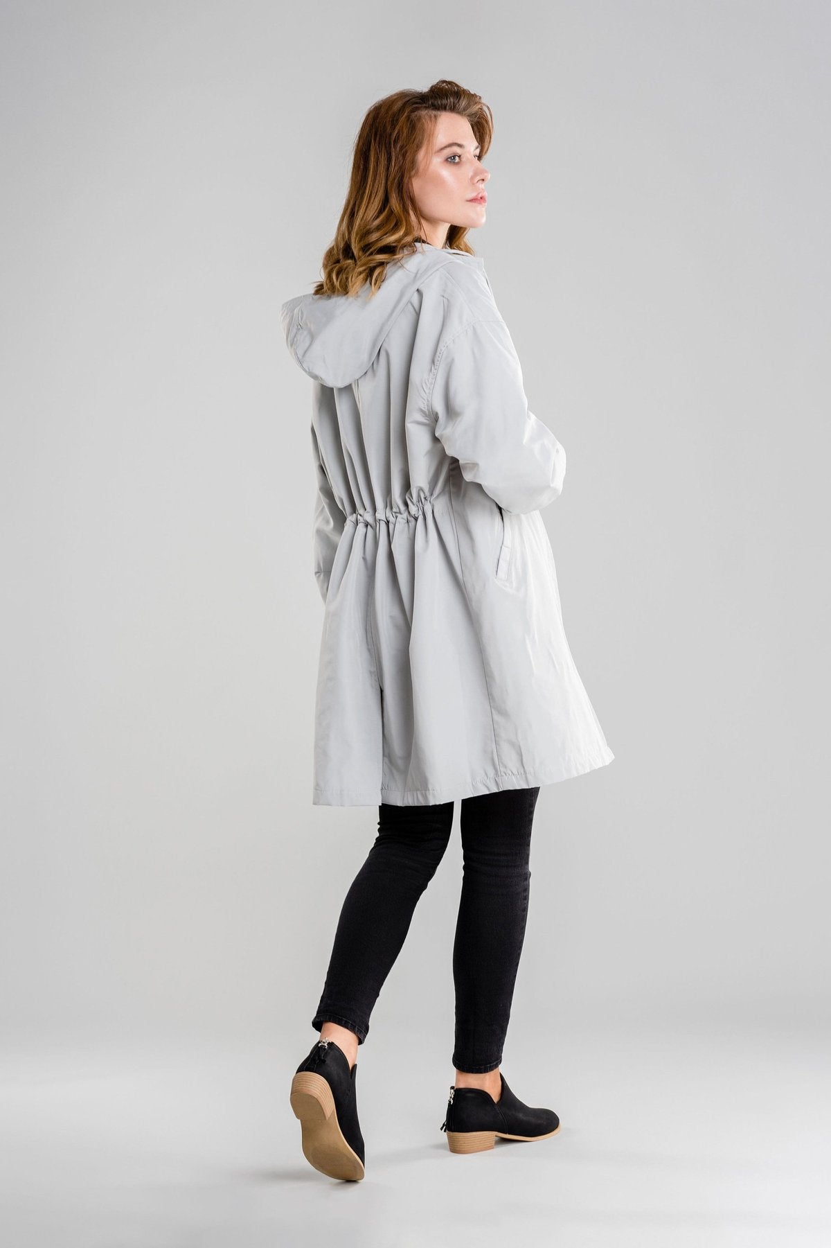 Wasserdichte Windjacke mit Kapuze im Oversize-Regenjacken-Stil
