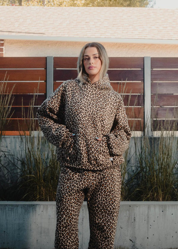 Valenzora | Leopard print hoodie and jogging pants set for women