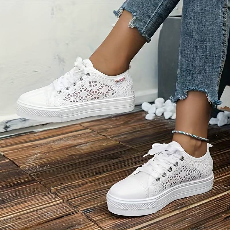 Valenzora | Stylishe und luftige Sneaker aus Spitze