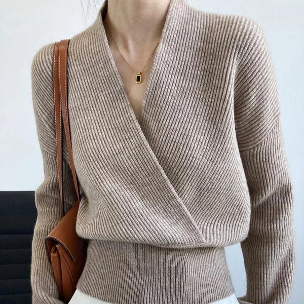 Valenzora | Klassischer Herbst-Wickelpullover mit Statement-Ausschnitt für Damen