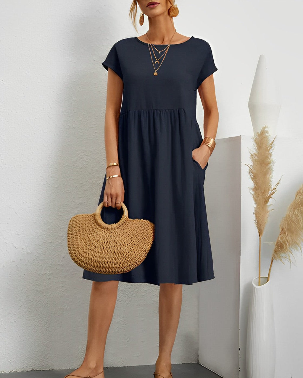 Valenzora | Midikleid mit Seitentaschen