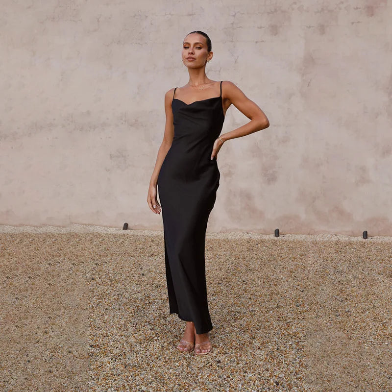 Valenzora | Timeless satin women's dress with open back, elegant design