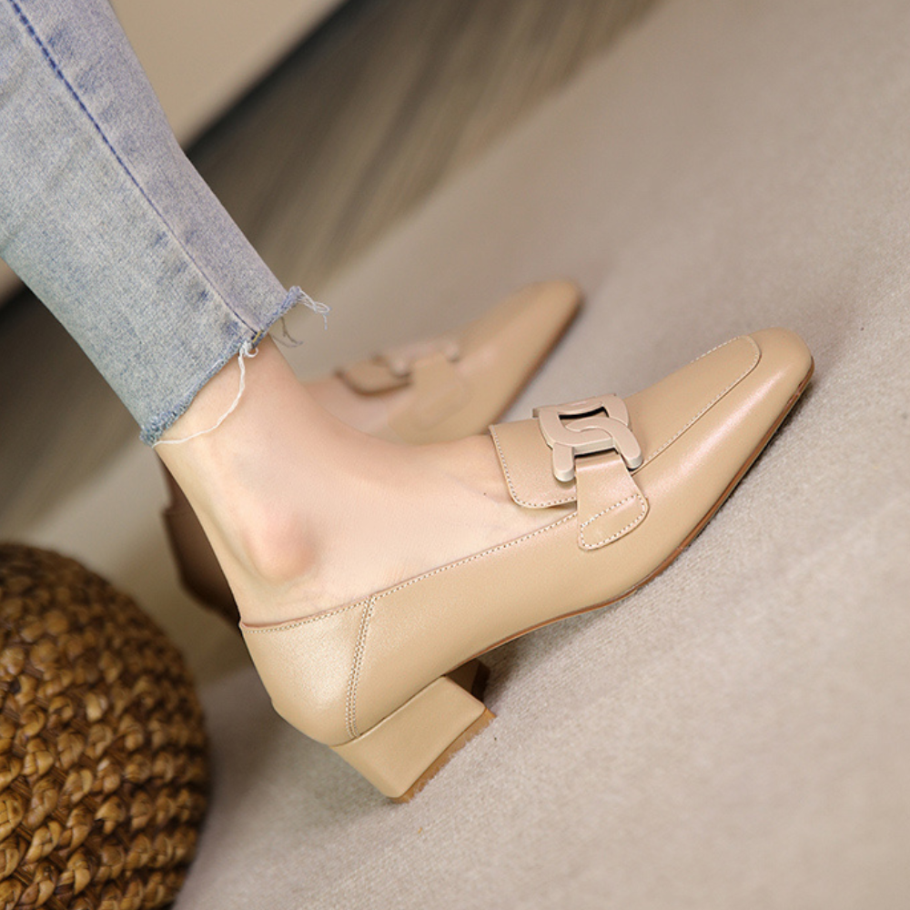 Valenzora | Comfortable shoes with a medium heel and arch support