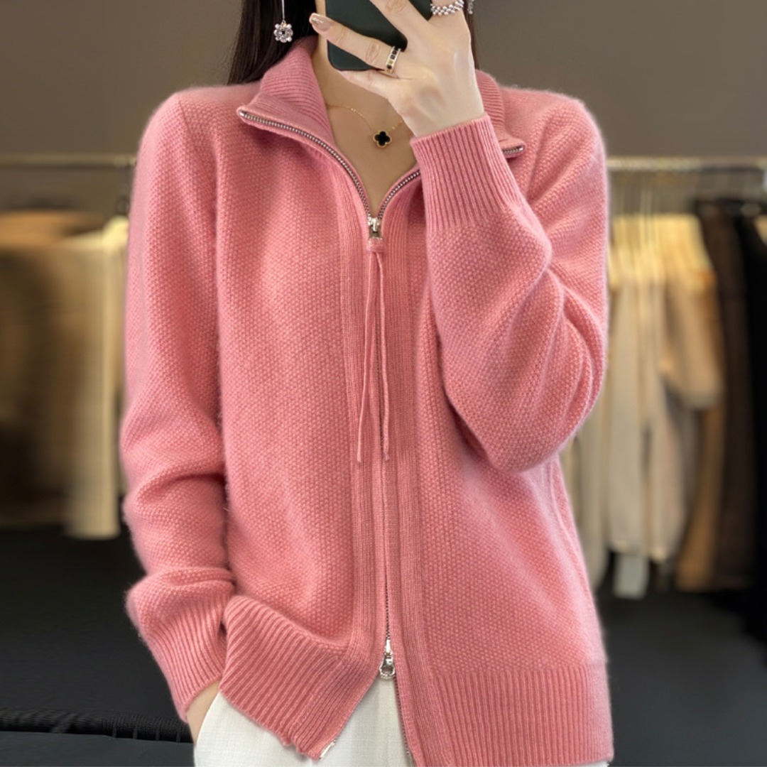 Valenzora | Elegant and comfortable zip-up cardigan