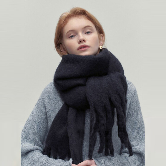 Valenzora | Scarf - luxurious soft women's winter wrap