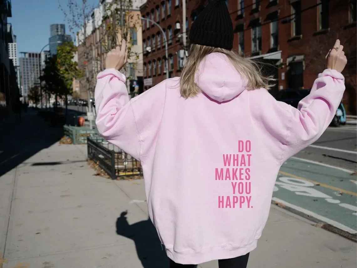 Valenzora – Damen-Kapuzenpullover – Lässiger Streetstyle mit Schriftzug