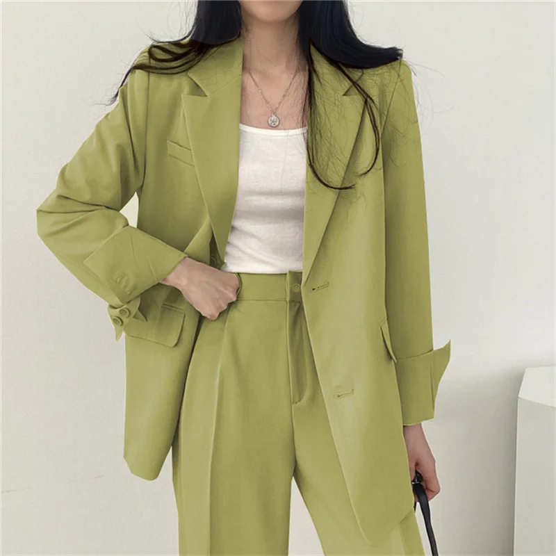 Valenzora | Langer Damenblazer mit breitem Revers und legerer Passform
