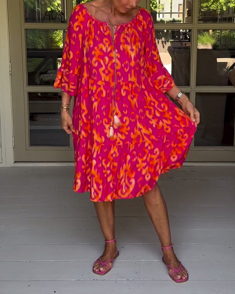 Valenzora | Loose-fitting, printed dress with bell sleeves