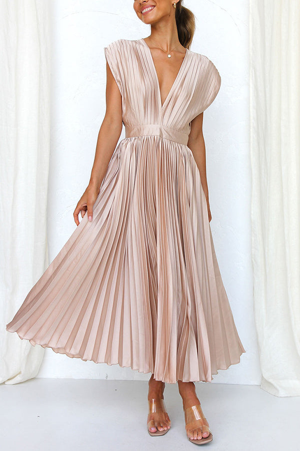 Valenzora | Hello Beautiful Satin Pleated Midi Dress