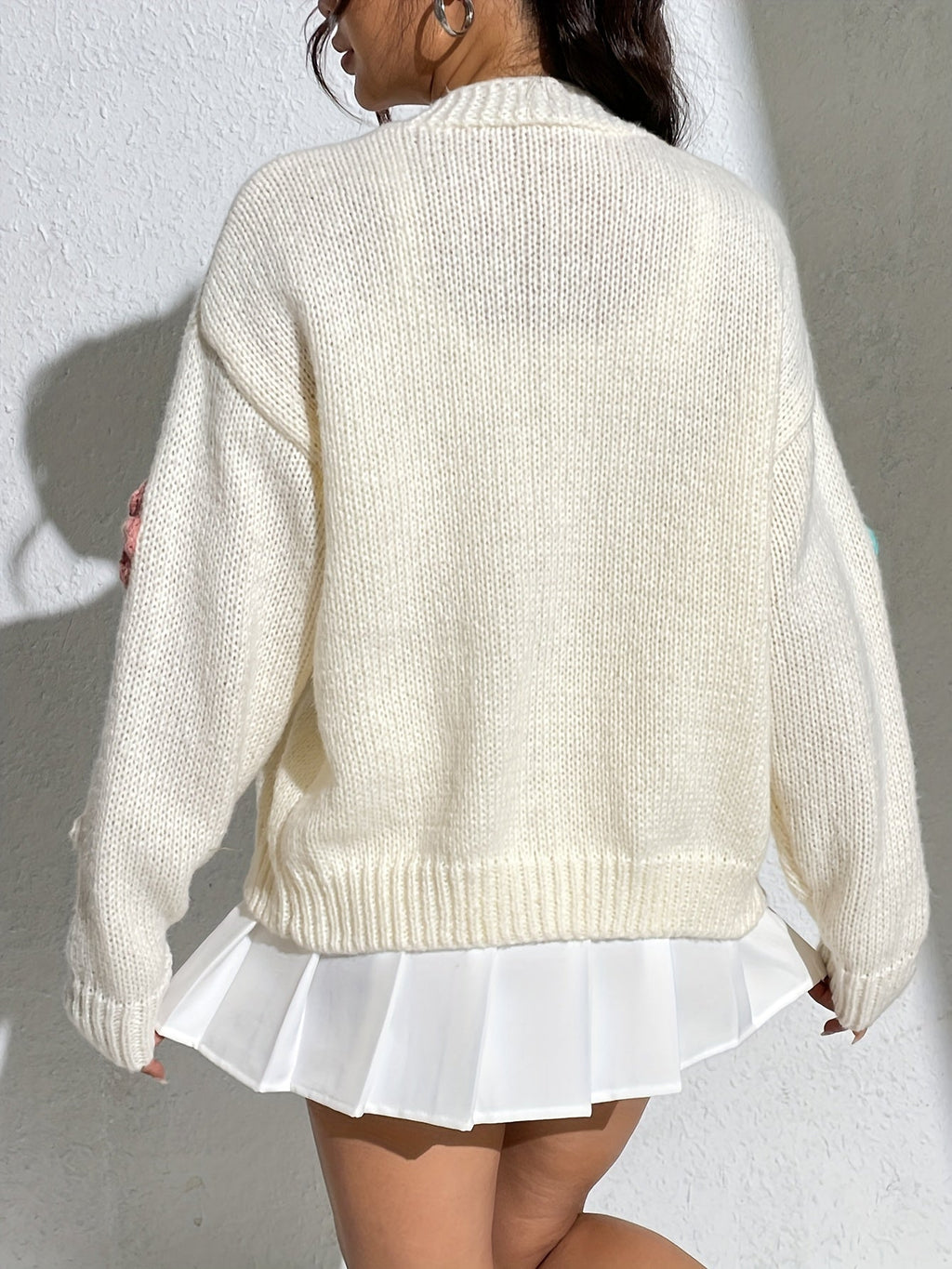 Valenzora | Stylish floral pattern wool knit cardigan