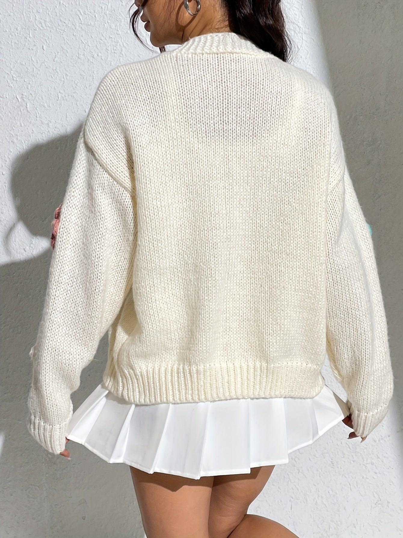 Valenzora | Stylish floral pattern wool knit cardigan