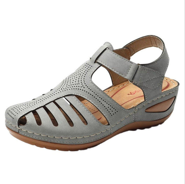 Sandals: For long walks and all-day wear